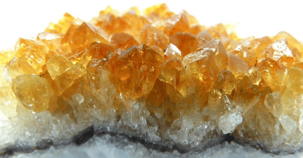 مقاله کامل درباره سنگ سیترین (Citrine)