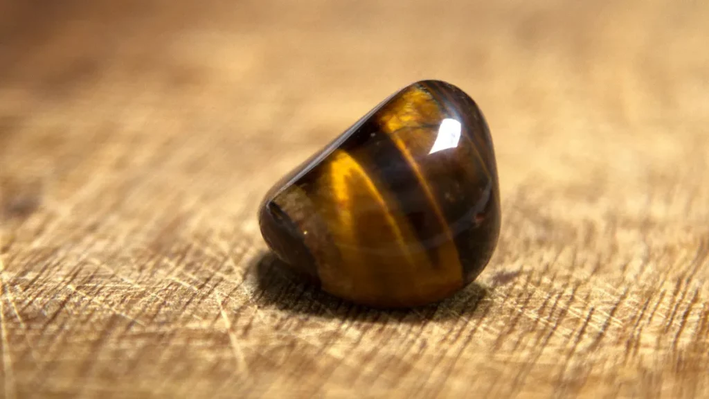 سنگ چشم ببر (Tiger’s Eye) چیست؟